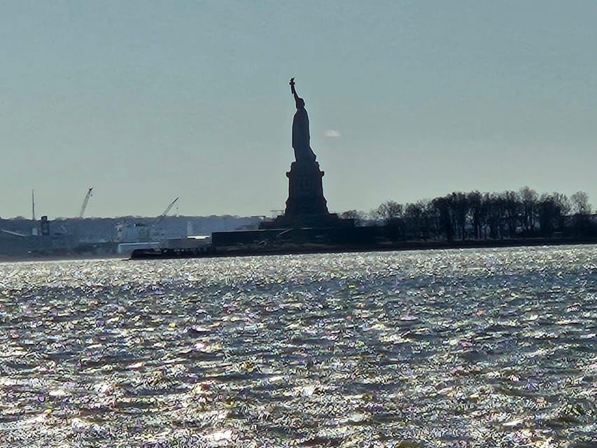 NYC: 9/11 Memorial, Wall Street, and Seaport Guided Tour