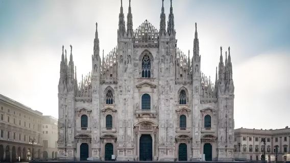 意大利米蘭大教堂+斯卡拉歌劇院+科莫湖包車一日遊