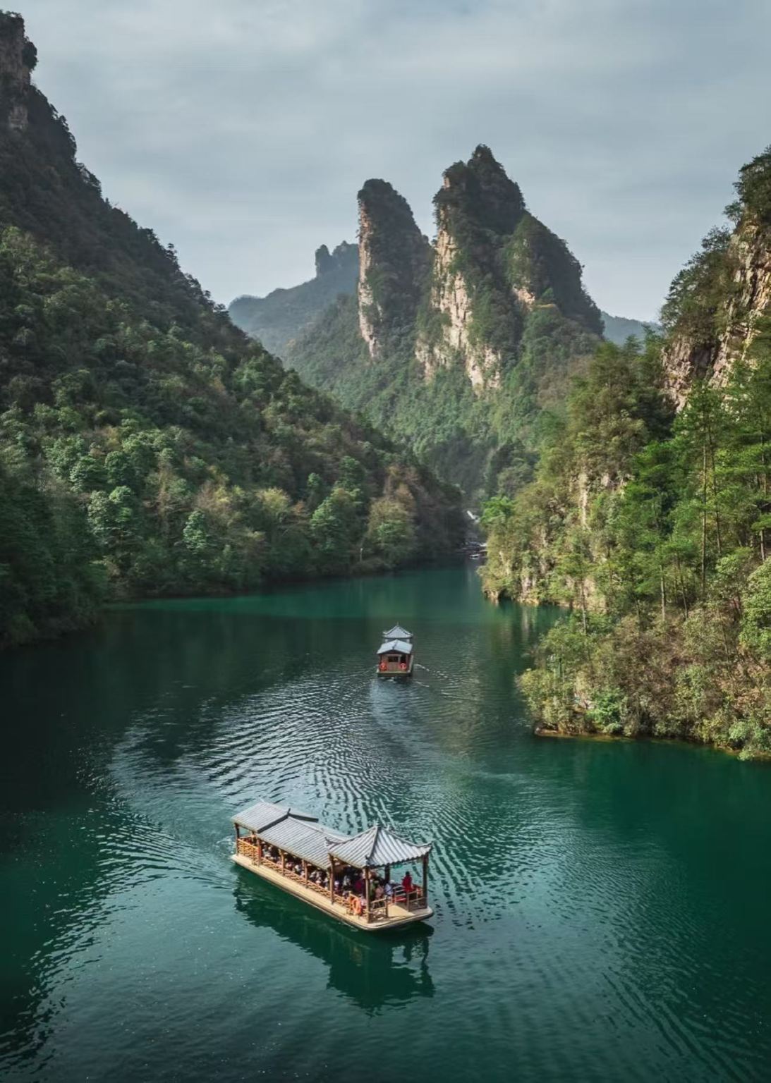 Zhangjiajie, China · Tagesausflug mit Privattransfer (8-stündiger Tagesausflug mit chinesischsprachigem Fahrer)