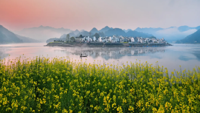 หางโจวไปกลับ: แกลเลอรี่ซินอันเจียง + อาคารดิน + หมู่บ้านชิตาน | บริการเหมารถแบบกำหนดเองหลายภาษา (จีน-อังกฤษ)