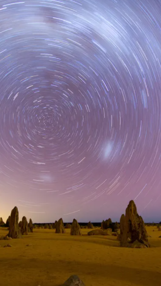 Australia: 1-day tour to The Pinnacles Desert with sunset and stargazing (dinner under the stars)