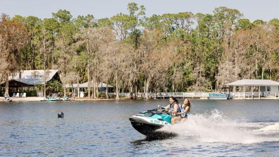 Orlando: Paradise Cove Jet Ski Rental