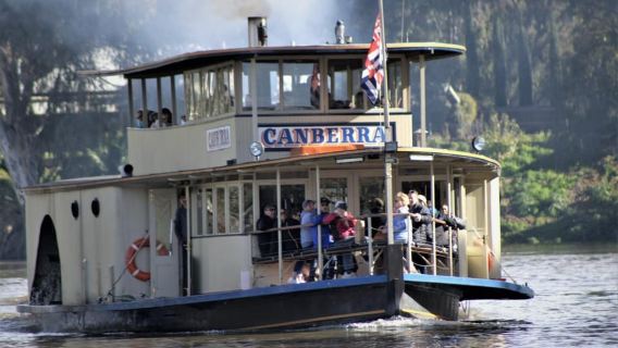 Echuca: Murray River Cruise to Winery with Lunch & Drink