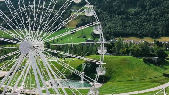 Munich pergi-balik: Dunia Kristal Swarovski + lawatan sewa peribadi Nordkette + tidak termasuk tiket