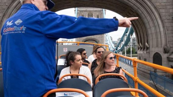 London by Night Open Top bus Tour
