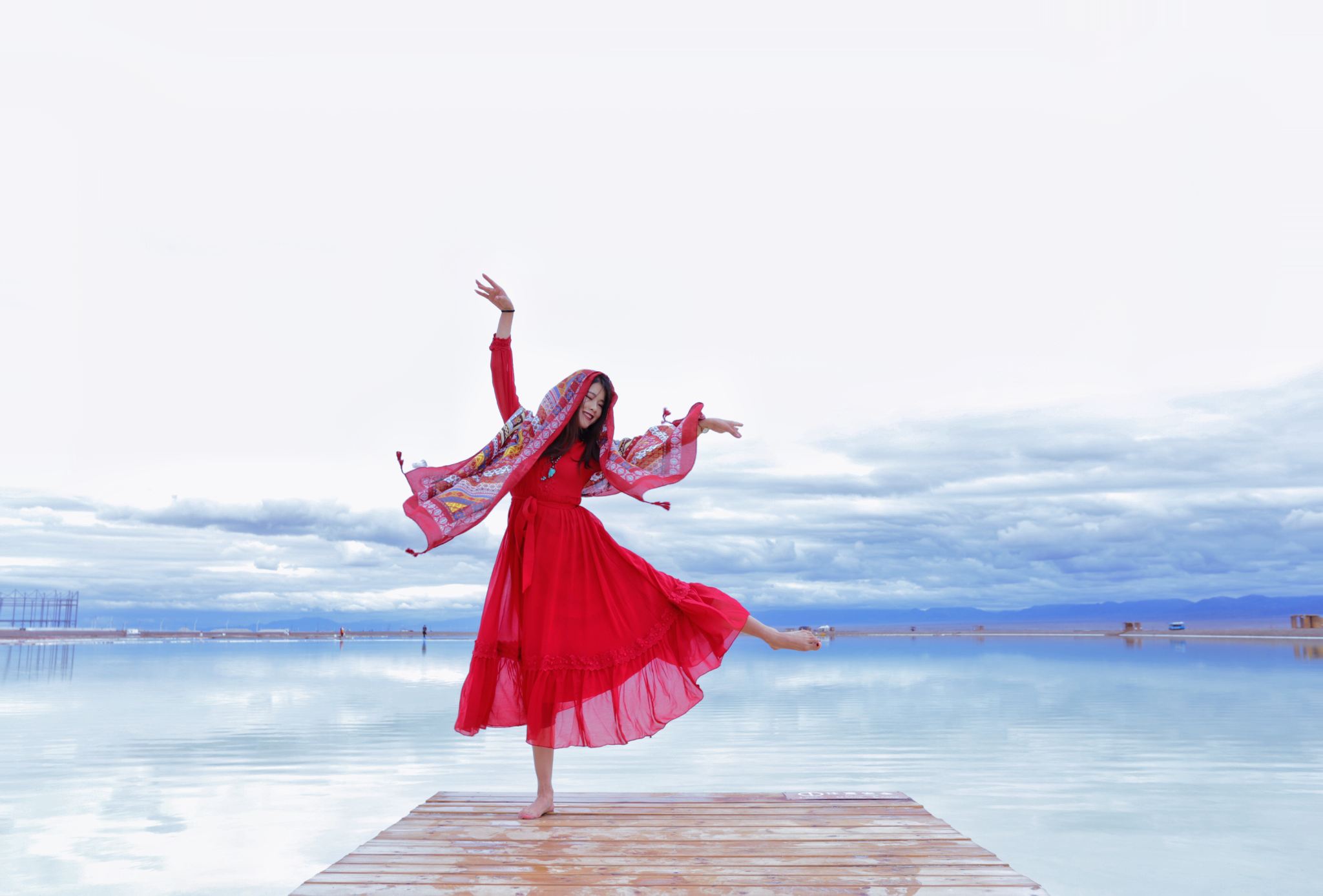 青海湖+茶卡鹽湖+日月山|8人團|上門接|茶卡免費嗨