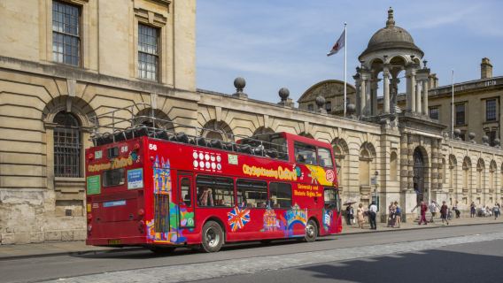 Hop-on hop-off bus tour in Oxford, United Kingdom