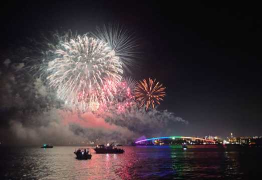 [2026 Penghu Fireworks Festival] Exclusive Fireworks Boat - Ocean Fireworks Viewing Experience (Departing from South Penghu Traveler Center) |...