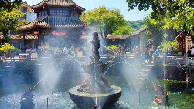 私人導覽順德一日遊+佛山祖廟+南風古灶+嶺南天地+清暉園博物館+華蓋路