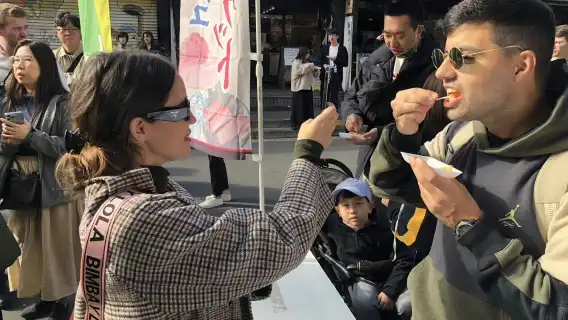 Tsukiji Outer Market Seafood Breakfast Tour