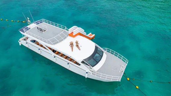 Phuket: Phi Phi Islands, Maya Bay & Khai Islands Day Tour | Free WiFi | Power Catamaran