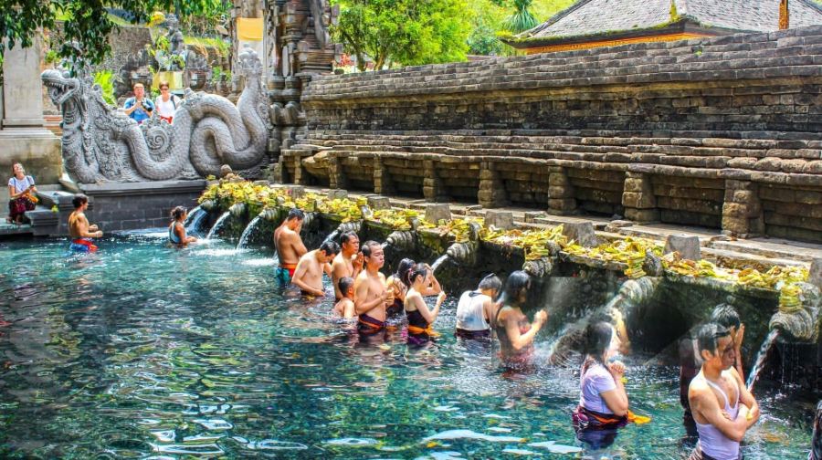 烏布 + 金塔馬尼高原 + Tegallalang 梯田 + Tirta Empul 寺 + Tegenungan 瀑布 / 私人遊覽 8 小時
