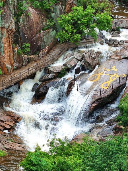 ทัวร์ 1 วันเหมารถเมืองเก่าไห่จู+จุดชมวิวอ่าวหยู+เหลียนหยุนกัง - บริการได้ทั้งภาษาไทยและอังกฤษ