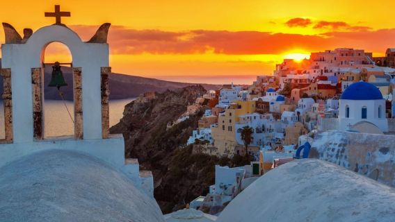 Santorini: Catamaran Cruise, Winery, & Oia Sunset Combo Tour