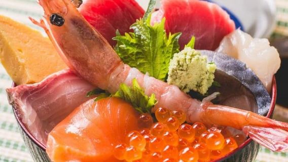 Аутентичный Саппоро: обед с морепродуктами на рынке Нидзё и историческая экскурсия