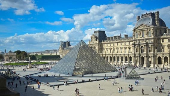 Paris: Tur Semi-Privat Museum Louvre dan Mona Lisa