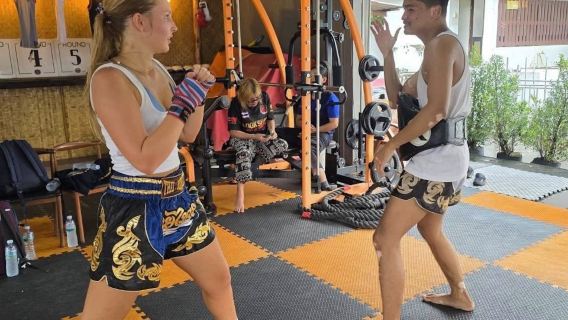 Koh Chang: Group Introduction Class Muay Thai Boxing for Beginners