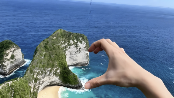 1-day tour to Kelingking Beach + Angel's Billabong + Broken Beach + Crystal Bay Nusa Penida in Bali, Indonesia