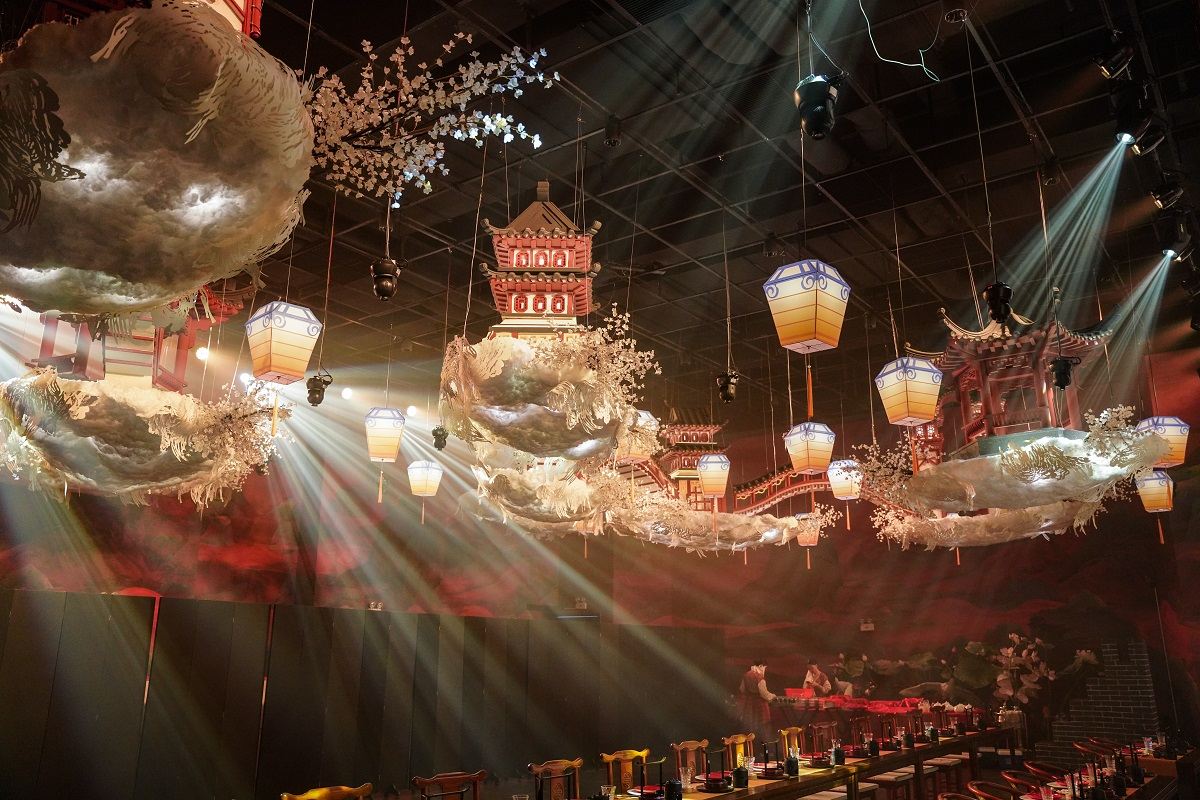 กว่างโจว กวางตุ้ง งานเลี้ยงหรูหราแบบราชวงศ์ที่ Xinghe Yueyan [อาหารเลิศรส+การแสดงดนตรีและนาฏศิลป์แบบราชสำนัก+มีบริการเปลี่ยนชุดฮั่นให้เลือก]