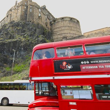 Pengalaman Teh Petang Edinburgh atau Teh Petang Gin