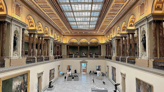 比利時布魯塞爾大教堂+皇家美術館+馬格利特+藝術之丘等一日遊