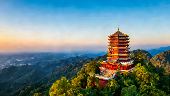 Pequeño grupo de 2-8 personas · Incluye entrada + Montaña Qingcheng + Dujiangyan + Lágrimas Azules + Zhongshuge + Yangtianwo