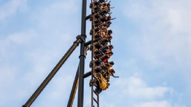 Paris: Parc Astérix 1-Day Ticket