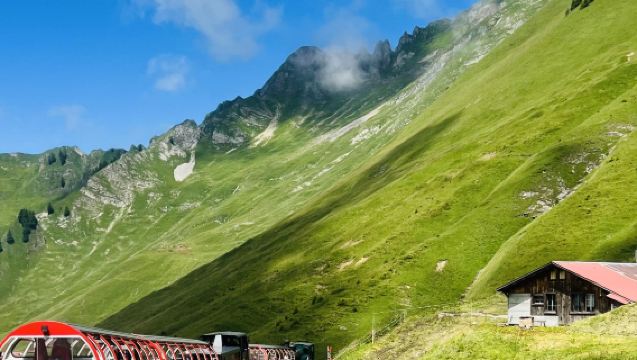 瑞士 - 楚格：中德&英&意 旅遊地陪｜商務翻譯｜展會翻譯｜市場陪同｜現場翻譯｜自由行地接