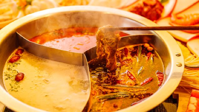 Panda Hot Pot Ueno | All-you-can-eat Japans zwart vlees rundvlees hotpot | Online exclusieve aanbieding | Direct beschikbaar · Gratis annuleren