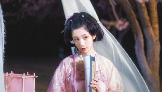 หูกวนท่องเที่ยวถ่ายรูป[บริการถ่ายภาพและวิดีโอ ถ่ายภาพสั้น วิดีโอโปรโมท ถ่ายรูปจบการศึกษา ถ่ายภาพครอบครัวเด็ก ถ่ายภาพคู่แต่งงาน พร้อมมอบไฟล์ต้นฉบับทั้งหมด]