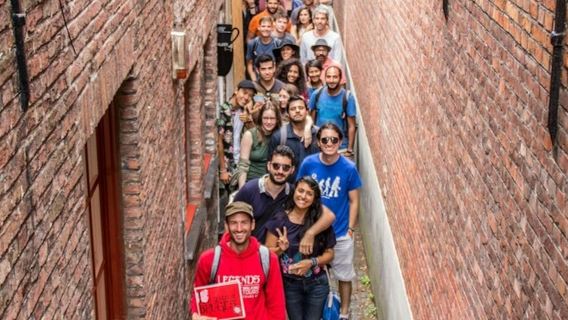 Bruges: History, Chocolate, and Beer Tour