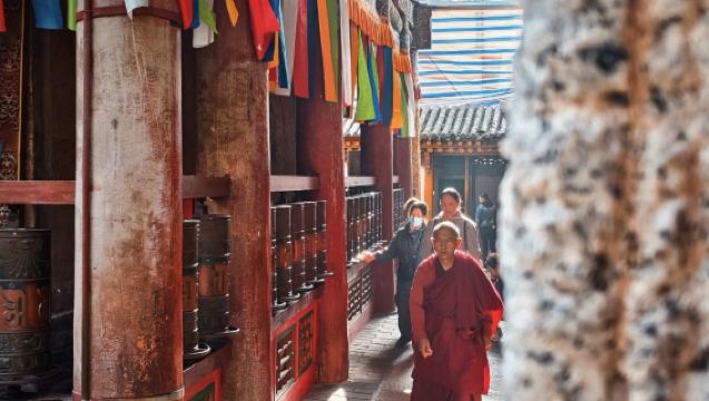 8-hour Custom Trip in Xining City (Private Tour)