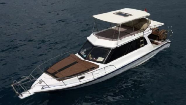 Excursión de un día a las islas Nusa Penida y Nusa Lembongan en Bali - Alquiler de lancha de lujo moderado para 12 personas (Pequeña Caracola)