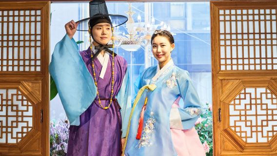 명동에서 즐기는 전통 한복 체험과 인하우스 스튜디오							