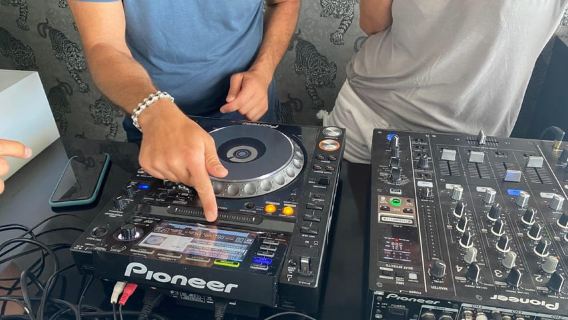Learn to mix with a professional DJ in Ibiza