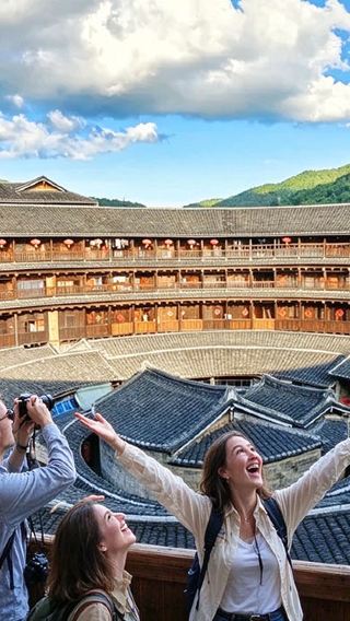 Xiamen departure Nanjing Yunshuiyao + Yongding Tulou Cluster day tour, pure sightseeing quality Hakka world heritage culture group