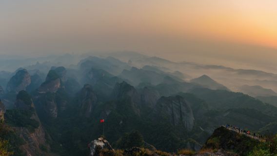 Guilin Bajiaozhai Scenic Area Private Day Tour