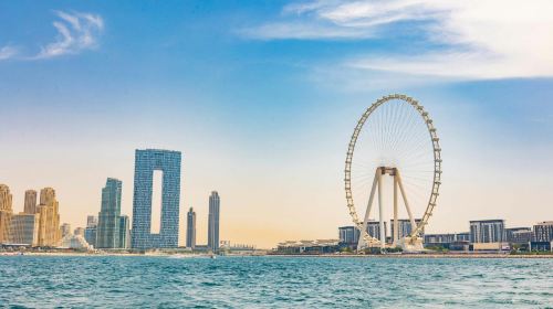 1-hour luxury yacht cruise in Dubai Marina 5