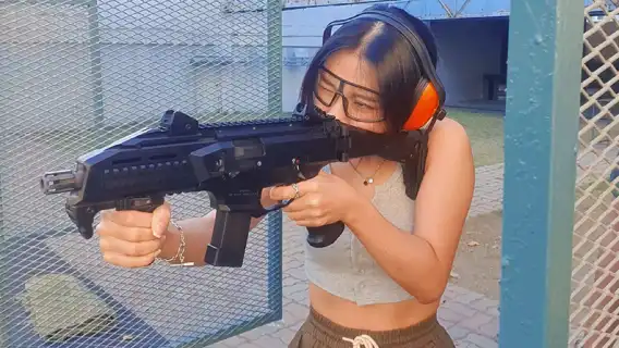 バンコク陸軍射撃場射撃体験