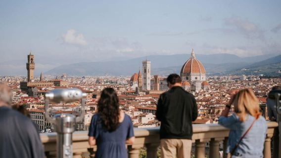 Ab Florenz: Ultimativer Toskana-Tagesausflug mit Wein und Mittagessen