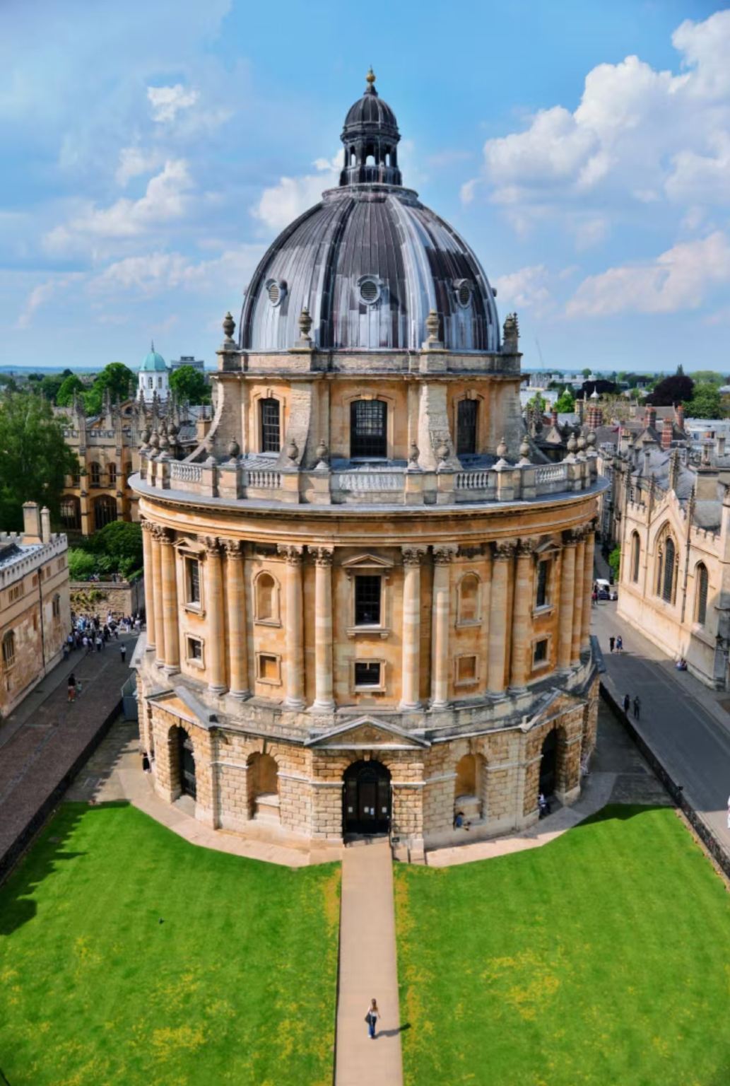 英國倫敦劍橋大學+牛津大學【經典世界學府-12小時專車服務】