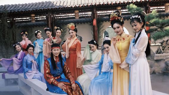 Beijing Royal Banquet Experience (Scenic Bridge & Stream + Costumed Performers + Imperial Luxury + Optional Costume/Dressing/Photography Services)