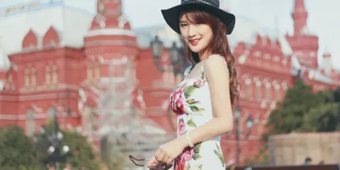 全球俄羅斯莫斯科聖彼得堡旅拍攝影師婚紗旅拍寫真跟拍攝視頻