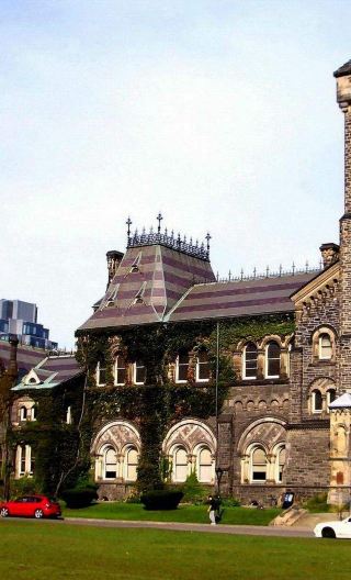 多倫多大學+安大略省美術館+卡薩羅馬城堡+皇后公園一日遊