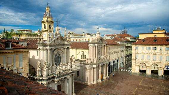 Royal Palace of Turin + Museum of Oriental Art + Piazza San Carlo + University of Turin day tour
