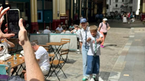 London: Harry Potter Film Sites Guided Bus Tour