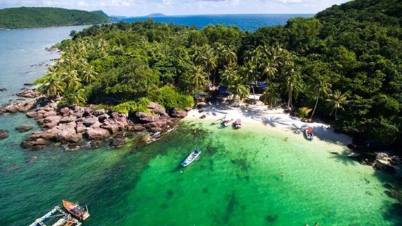 Phu Quoc Island 3-island hopping 1-day tour (speedboat shuttle between three islands + snorkeling in crystal-clear waters)