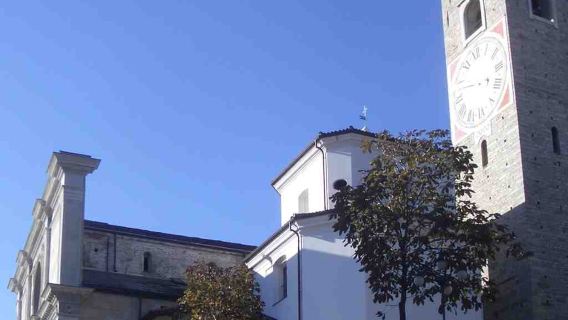 Lugano Audio Tour: Banking Legends and Artful Landmarks Unveiled