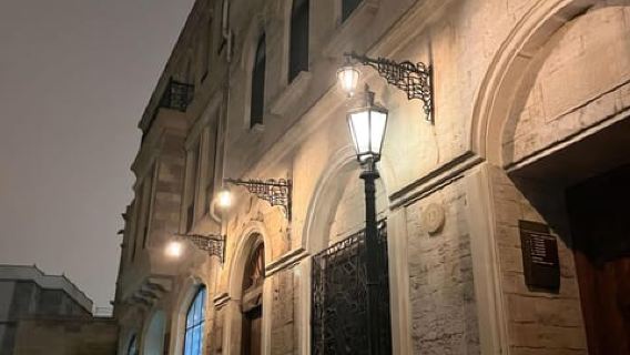 Baku: Old City & Highland Park Night Tour with Wine Tasting