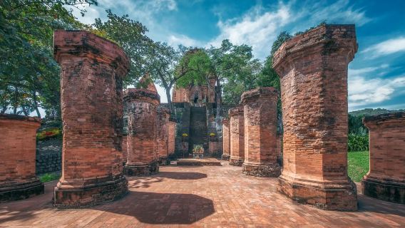 Vietnam: Custom trip to Nha Trang | THAP BA MUD BATH + Hon Chong + Po Nagar Temple + Bai Dai Beach